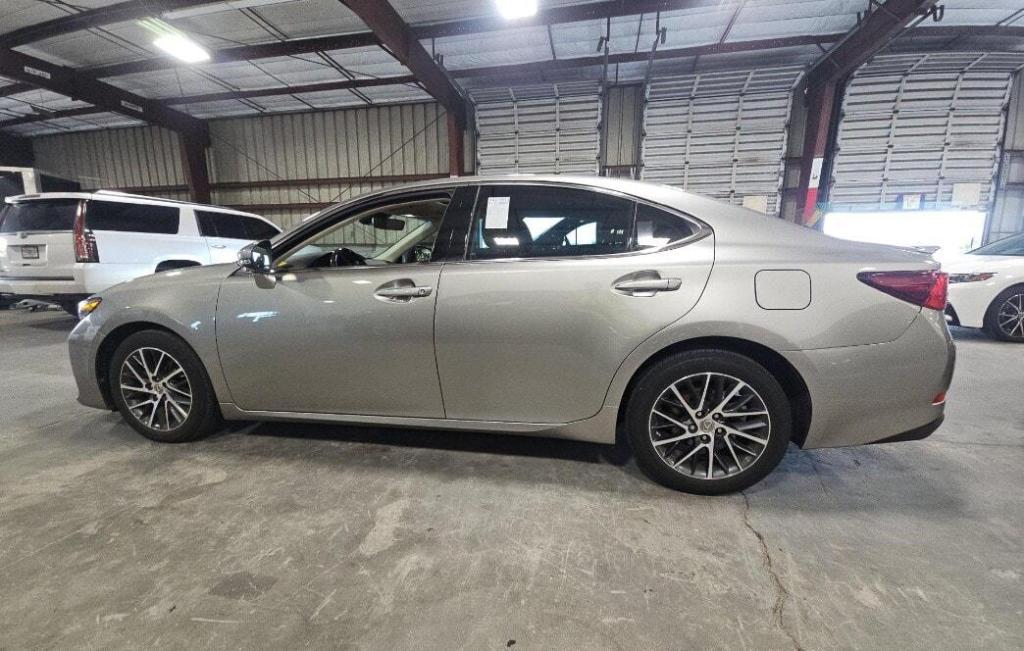 used 2017 Lexus ES 350 car, priced at $19,999