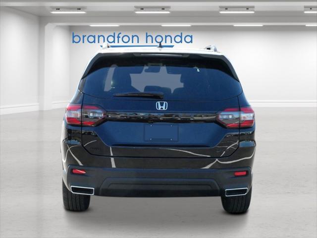 new 2025 Honda Pilot car, priced at $43,750