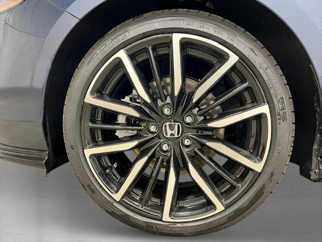 new 2025 Honda Accord Hybrid car, priced at $40,450