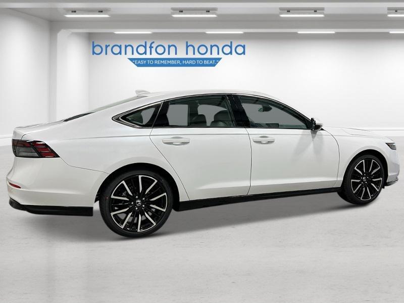 new 2025 Honda Accord Hybrid car, priced at $40,950