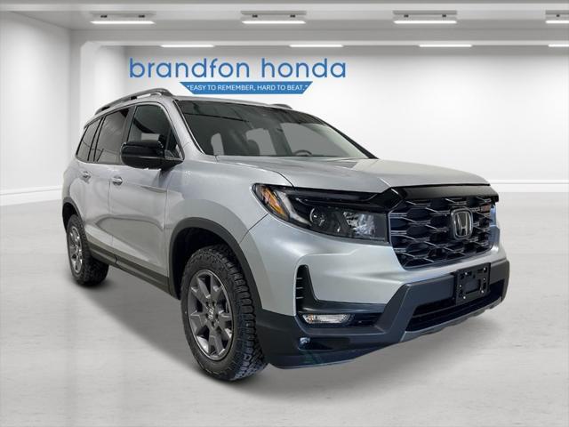 new 2025 Honda Passport car, priced at $46,395