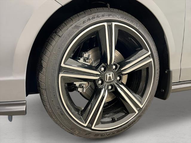 new 2025 Honda Accord Hybrid car, priced at $35,260