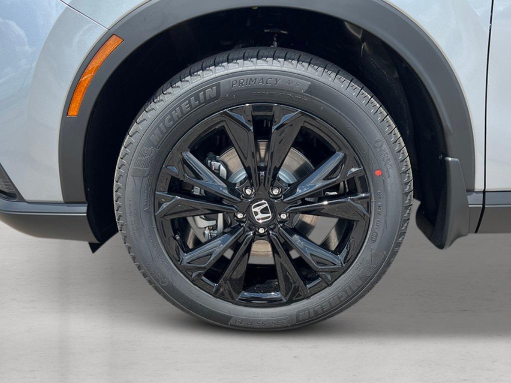 new 2026 Honda CR-V Hybrid car, priced at $43,700