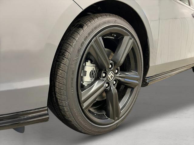 new 2025 Honda Accord Hybrid car, priced at $36,980