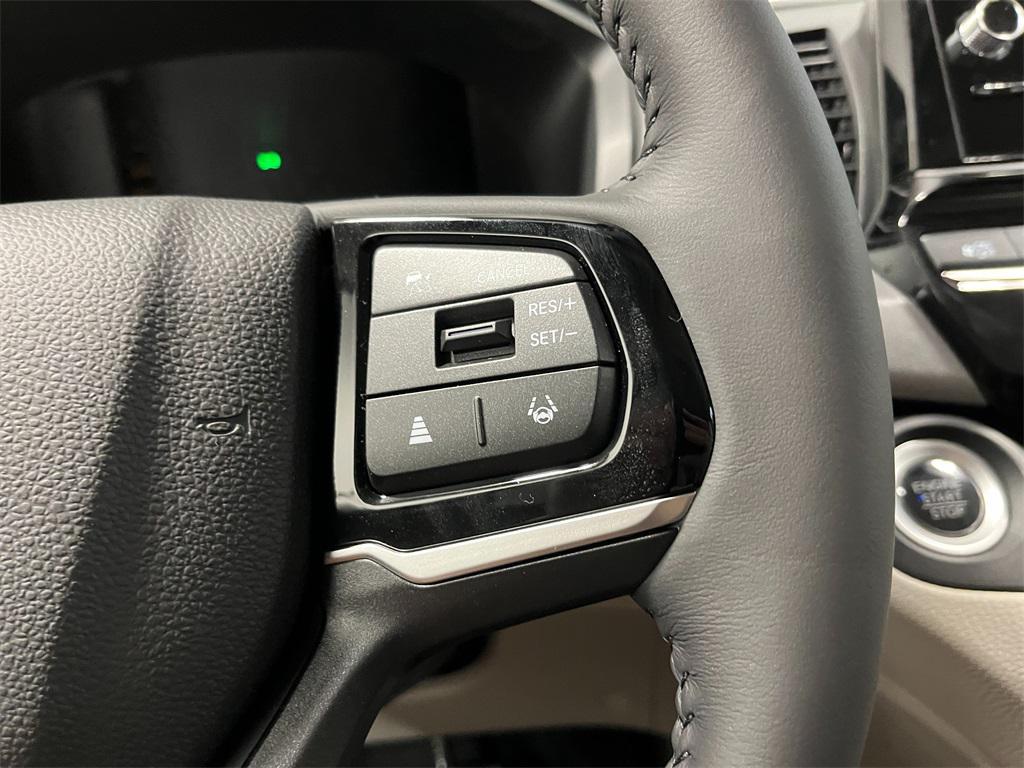 new 2026 Honda Odyssey car, priced at $44,290