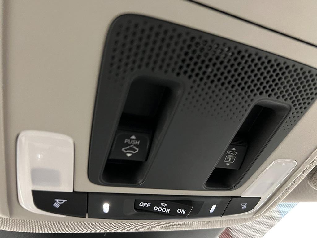 new 2025 Honda Pilot car, priced at $54,025