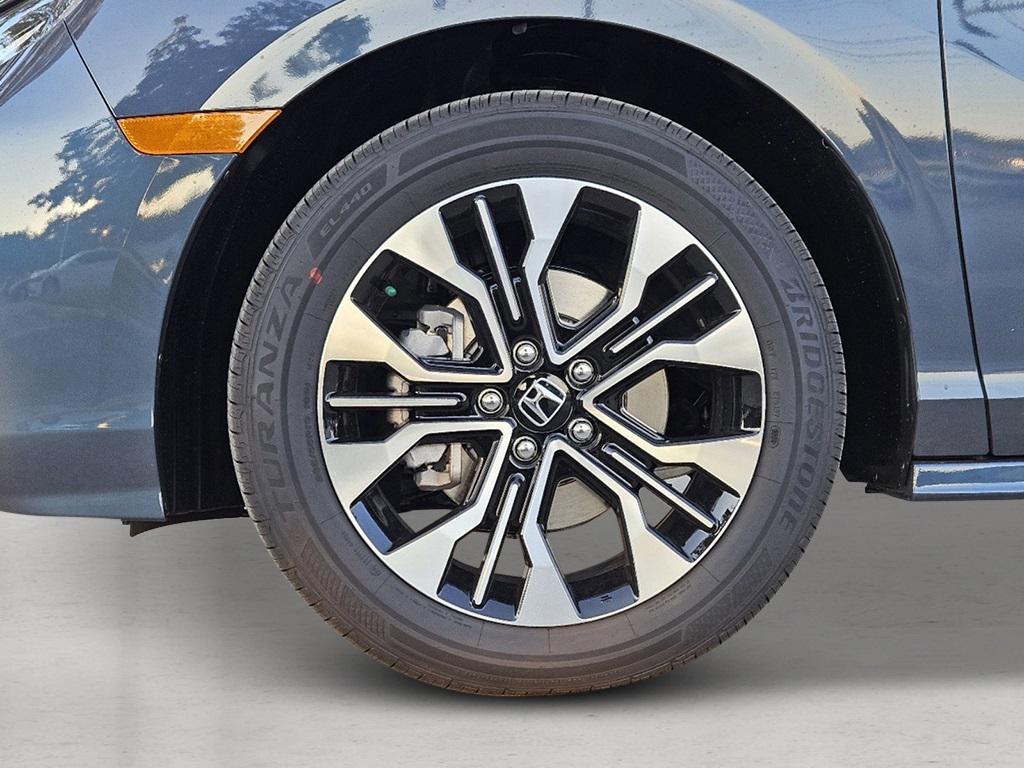 new 2026 Honda Odyssey car, priced at $53,190
