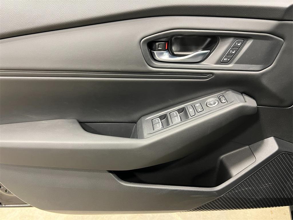 new 2025 Honda Accord Hybrid car, priced at $36,135