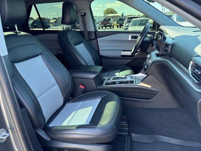 used 2022 Ford Explorer car