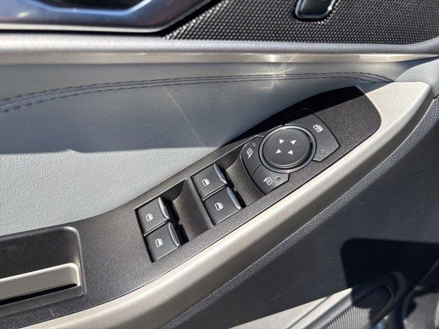 used 2022 Ford Explorer car