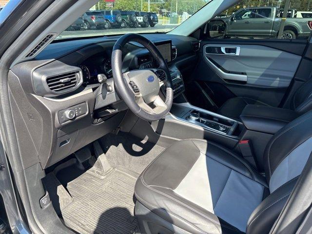 used 2022 Ford Explorer car