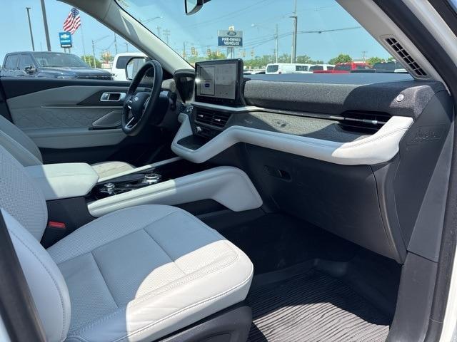used 2025 Ford Explorer car, priced at $51,477
