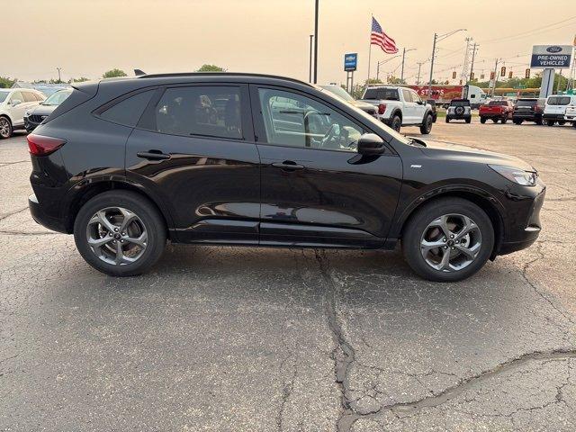 used 2023 Ford Escape car, priced at $27,997
