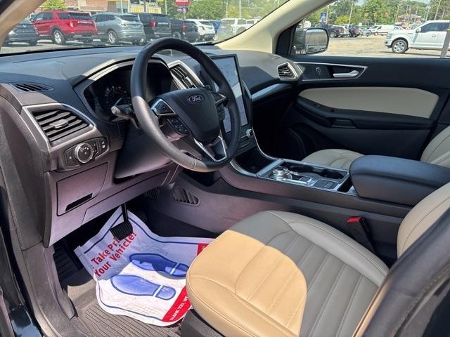 used 2023 Ford Edge car, priced at $28,497