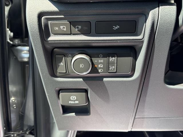 used 2022 Ford F-150 car, priced at $37,495