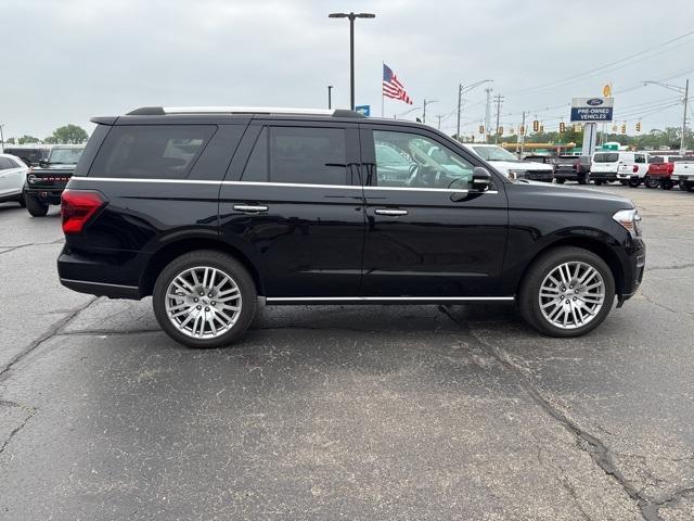 used 2024 Ford Expedition car, priced at $64,885