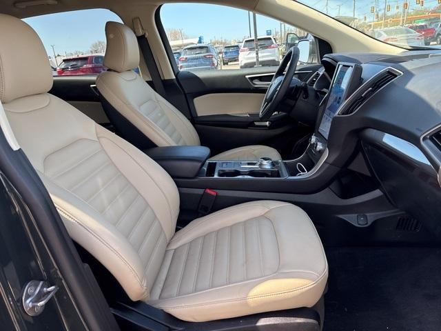 used 2024 Ford Edge car, priced at $30,181