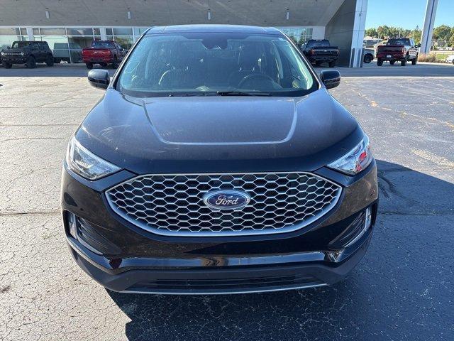 used 2024 Ford Edge car, priced at $28,997