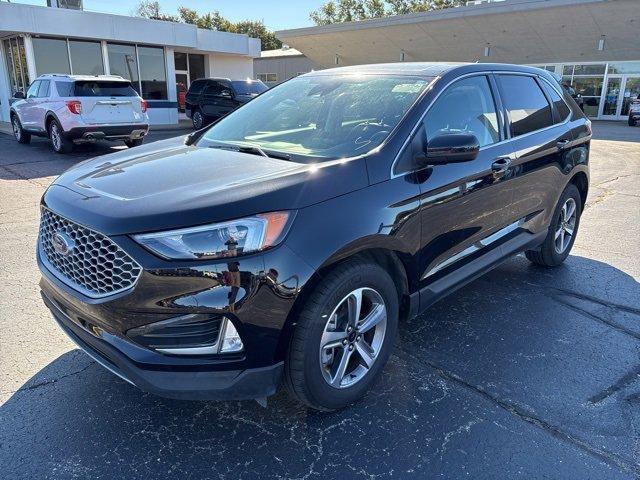 used 2024 Ford Edge car, priced at $28,997