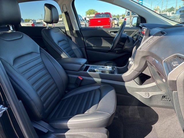 used 2024 Ford Edge car, priced at $28,997