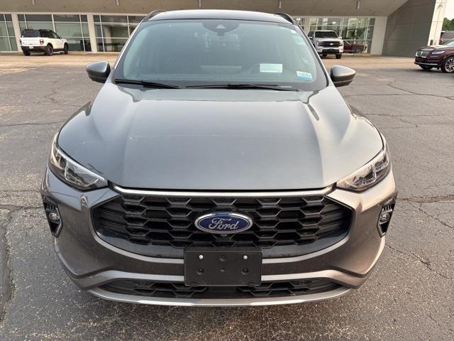 used 2023 Ford Escape car, priced at $32,115
