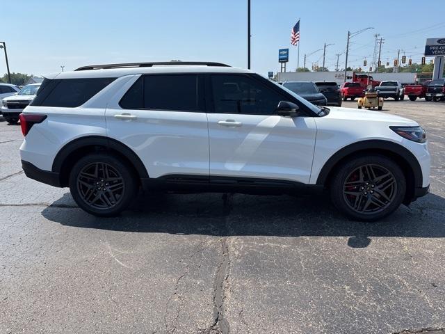 used 2025 Ford Explorer car, priced at $53,981