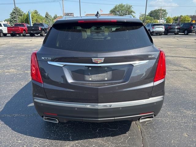 used 2017 Cadillac XT5 car, priced at $14,837