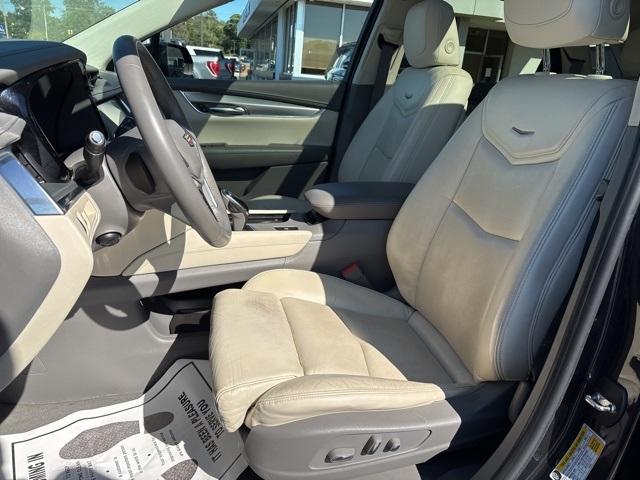 used 2017 Cadillac XT5 car, priced at $14,649