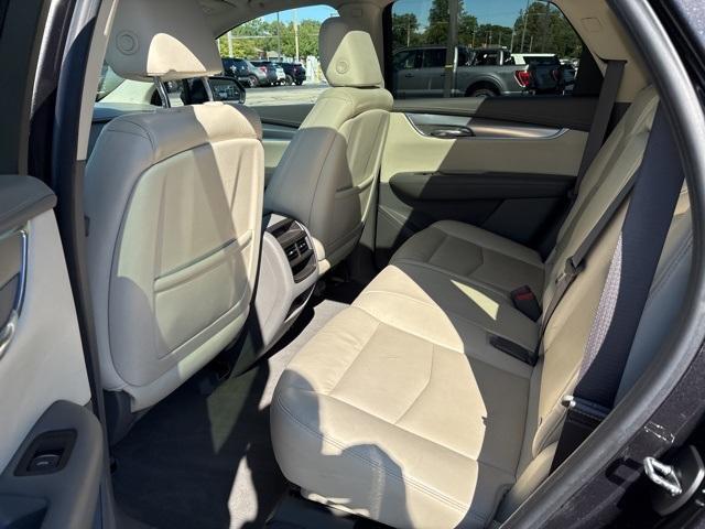 used 2017 Cadillac XT5 car, priced at $14,649