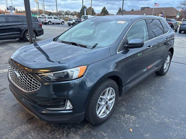 used 2024 Ford Edge car, priced at $30,687