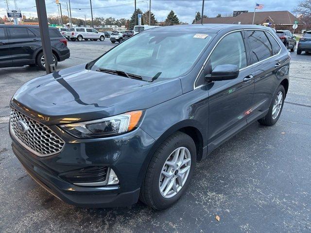 used 2024 Ford Edge car, priced at $30,687