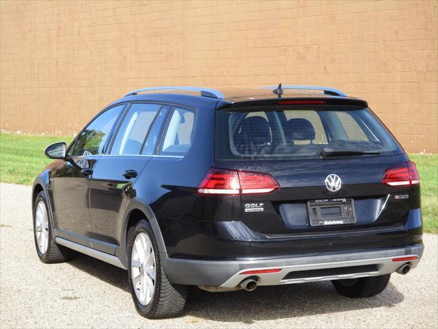 used 2019 Volkswagen Golf Alltrack car, priced at $21,974