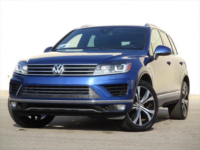 used 2017 Volkswagen Touareg car, priced at $27,462