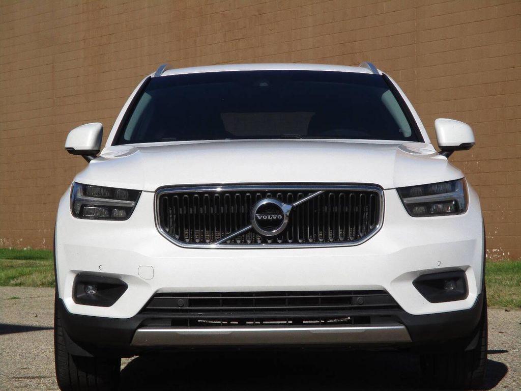 used 2022 Volvo XC40 car, priced at $19,860