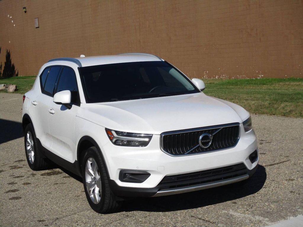 used 2022 Volvo XC40 car, priced at $19,860