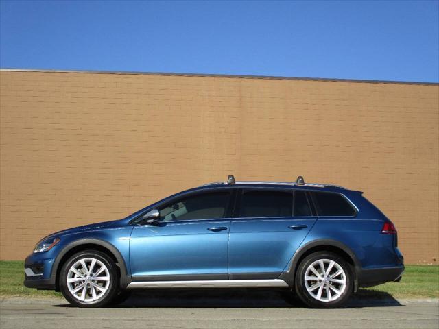 used 2017 Volkswagen Golf Alltrack car, priced at $20,789