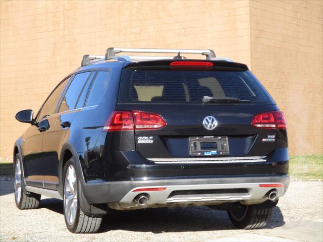 used 2017 Volkswagen Golf Alltrack car, priced at $21,647