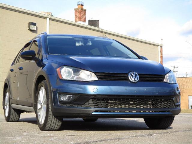 used 2017 Volkswagen Golf Alltrack car, priced at $17,683