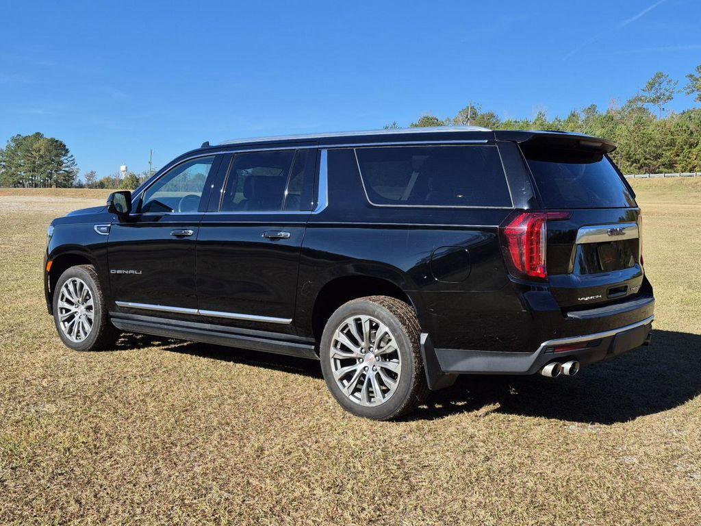 used 2021 GMC Yukon XL car, priced at $45,230