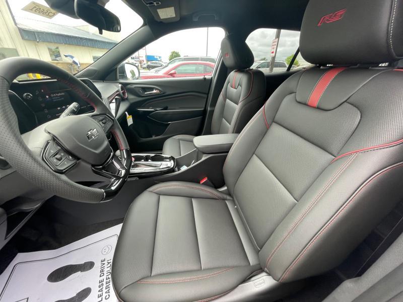 new 2025 Chevrolet Trax car, priced at $27,734