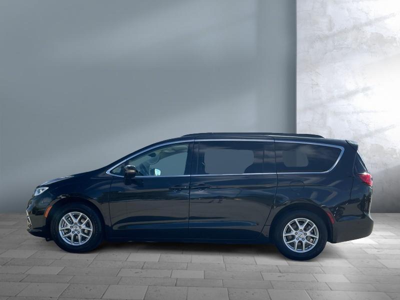 used 2022 Chrysler Pacifica car, priced at $24,977