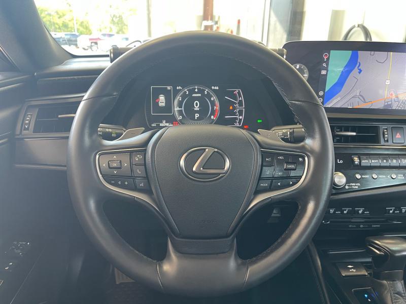 used 2022 Lexus ES 350 car, priced at $35,368