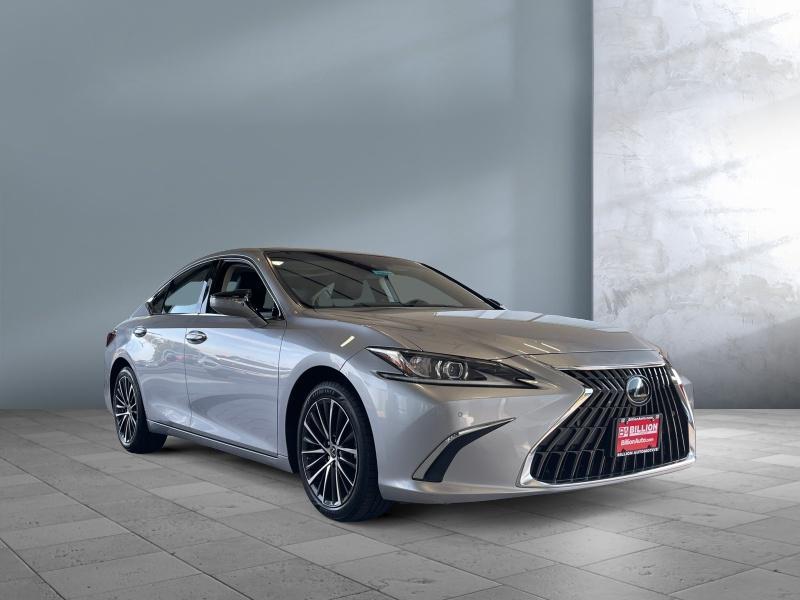 used 2022 Lexus ES 350 car, priced at $35,368