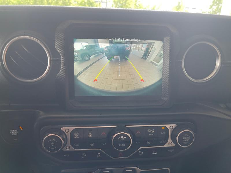 used 2021 Jeep Wrangler Unlimited car, priced at $35,397