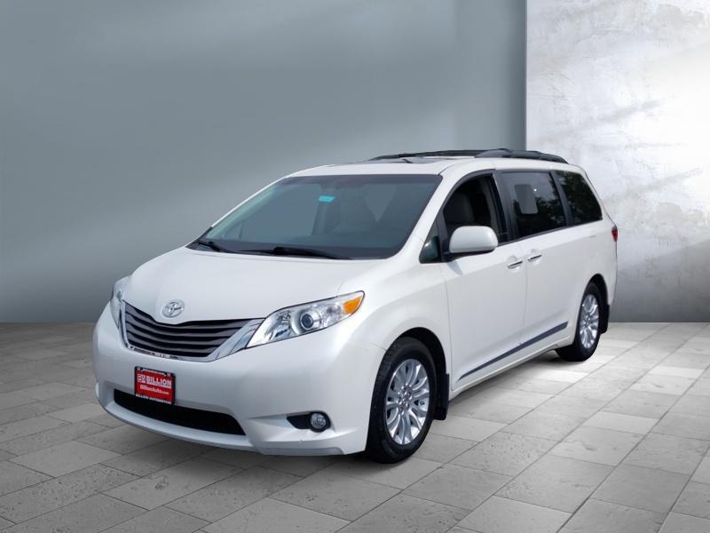 used 2015 Toyota Sienna car, priced at $18,530