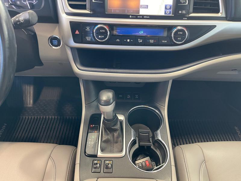 used 2019 Toyota Highlander car, priced at $25,834