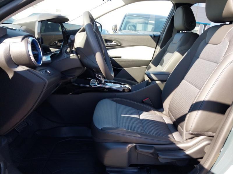 new 2026 Chevrolet Trax car, priced at $25,159