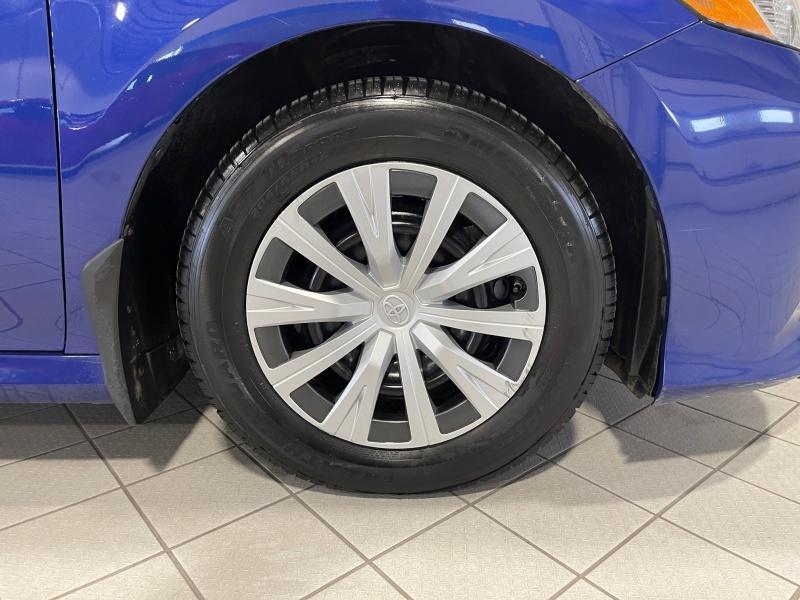 used 2018 Toyota Camry Hybrid car, priced at $22,977