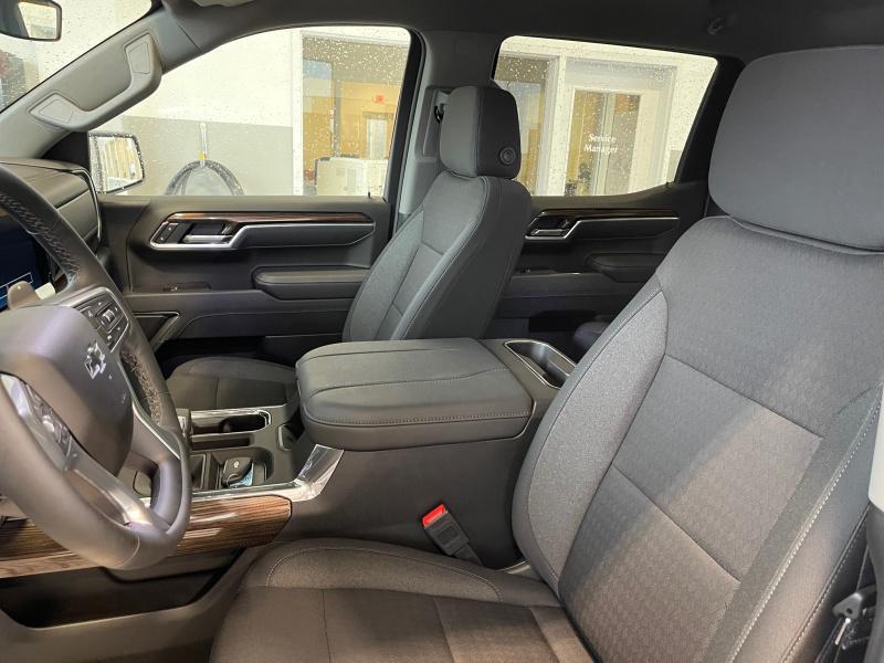 new 2025 Chevrolet Silverado 1500 car, priced at $65,564