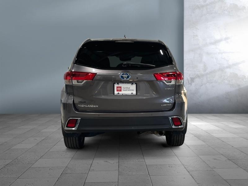 used 2019 Toyota Highlander Hybrid car, priced at $33,977